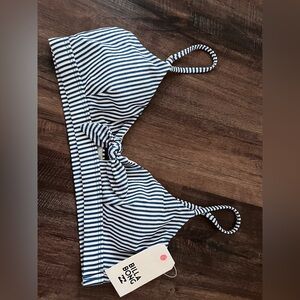Billabong bikini top